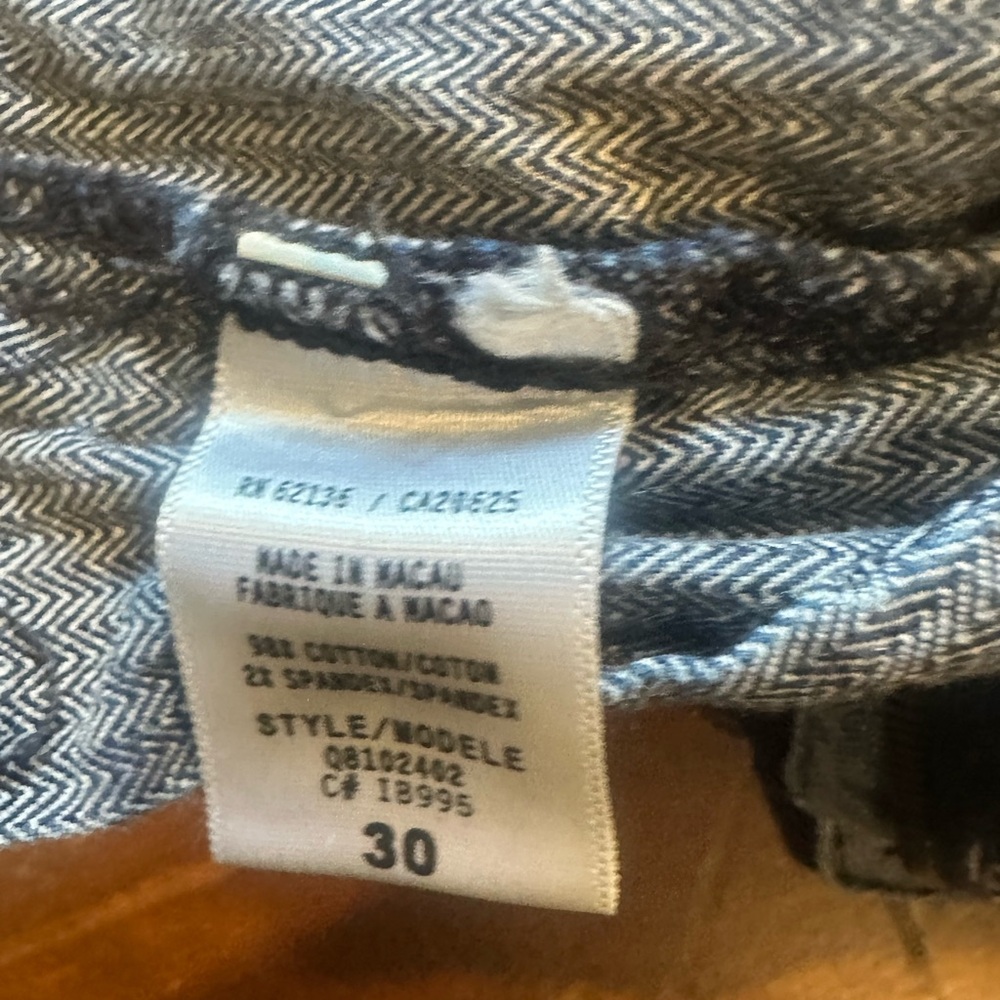 Guess size 30 striped Cropped Jeans - Picture 5 of 8